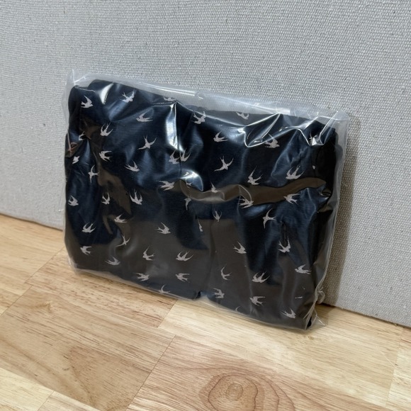 00s Twenty One Pilots "Don't Let Me Be Gone" Tour Tee Shirt Women's M Size - Picture 10 of 10